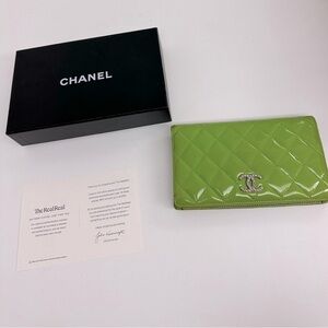 Chanel Wallet - REMOVING ON 11.27.24